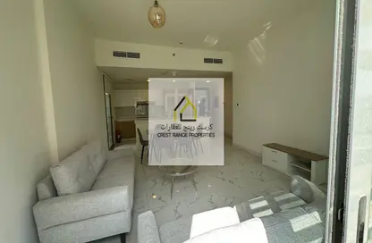 Living / Dining Room image for: Townhouse - 4 Bedrooms - 6 Bathrooms for sale in Al Raha Lofts - Al Raha Beach - Abu Dhabi, Image 1