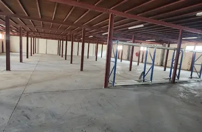 Warehouse - Studio - 2 Bathrooms for rent in Al Qusais Industrial Area 5 - Al Qusais Industrial Area - Al Qusais - Dubai