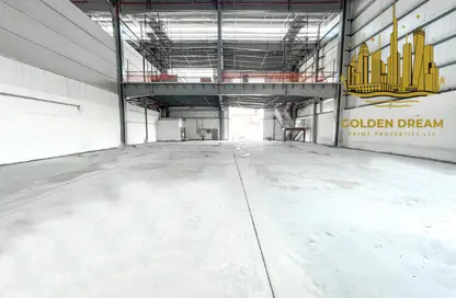 Warehouse - Studio - 1 Bathroom for rent in Dubai Science Park - Dubai