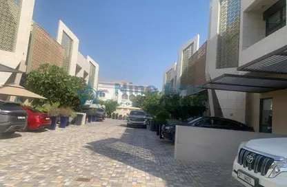 فيلا - 5 غرف نوم - 6 حمامات للايجار في فلل جميرا 3 - جميرا 3 - الجميرا - دبي