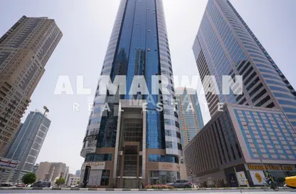 Apartment - 2 Bedrooms - 3 Bathrooms for rent in Robot Park Tower - Al Khan - Sharjah