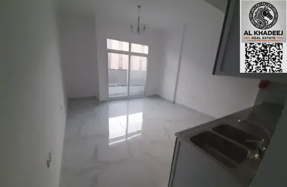 Apartment - Studio - 1 Bathroom for rent in Al Jurf 3 - Al Jurf - Ajman Downtown - Ajman