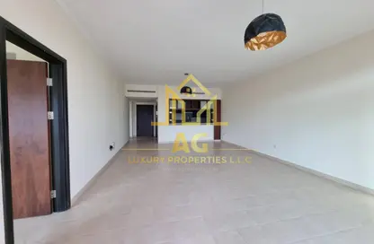 Apartment - 2 Bedrooms - 2 Bathrooms for sale in GR Una - Una - The Views - Dubai
