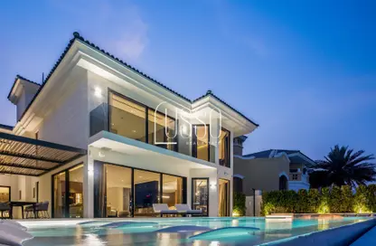 Villa - 5 Bedrooms - 6 Bathrooms for sale in Garden Homes Frond L - Garden Homes - Palm Jumeirah - Dubai