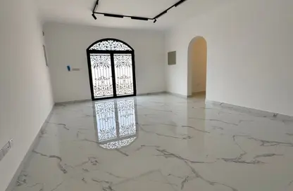 Villa - 4 Bedrooms - 5 Bathrooms for sale in Al Jurainah 1 - Al Jurainah - Sharjah