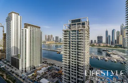 Apartment - 2 Bedrooms - 2 Bathrooms for sale in Grand Bleu Tower 1 - EMAAR Beachfront - Dubai Harbour - Dubai