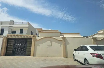فيلا - 3 غرف نوم - 4 حمامات للايجار في 1 المويهات - المويهات - عجمان