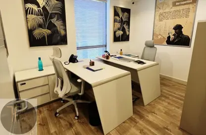 مكتب - استوديو - 1 حمام للايجار في برج ريجال - الخليج التجاري - دبي