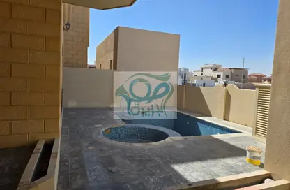 Villa - 6 Bedrooms - 7 Bathrooms for rent in Khalifa City - Abu Dhabi