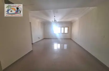 شقة - غرفة نوم - 2 حمامات للايجار في شارع التعاون الجديد - التعاون - الشارقة
