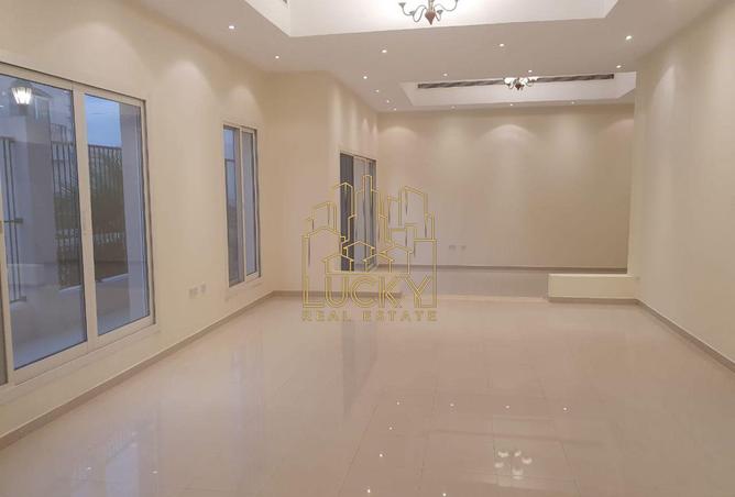 15874745 - Property Image 2