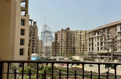 Apartment - 3 Bedrooms - 4 Bathrooms for sale in Al Jazi - Madinat Jumeirah Living - Umm Suqeim - Dubai