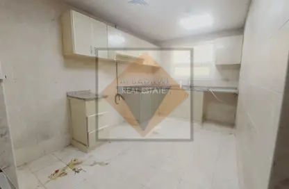 Apartment - 2 Bedrooms - 3 Bathrooms for rent in Muwailih Building - Muwaileh - Sharjah