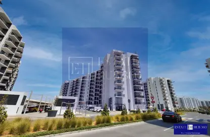 Apartment - 1 Bedroom - 1 Bathroom for sale in Waters Edge - Yas Island - Abu Dhabi Apartment - 1 Bedroom - 1 Bathroom for sale in Waters Edge - Yas Island - Abu Dhabi