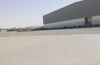 مستودع - استوديو - 2 حمامات للبيع في جبل علي - دبي