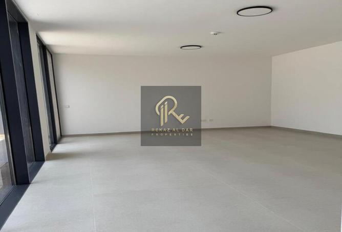 15881711 - صورة العقار 3