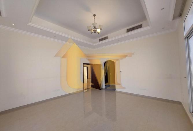 13247403 - Property Image 2