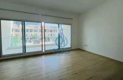 Villa - 4 Bedrooms - 4 Bathrooms for rent in Westar Terrace Garden - District 13 - Jumeirah Village Circle - Dubai