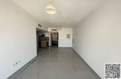 Apartment - 1 Bedroom - 2 Bathrooms for rent in Al Rashidiya Towers - Al Rashidiya - Ajman Downtown - Ajman