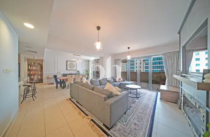 Apartment - 4 Bedrooms - 5 Bathrooms for sale in Building B - Al Zeina - Al Raha Beach - Abu Dhabi