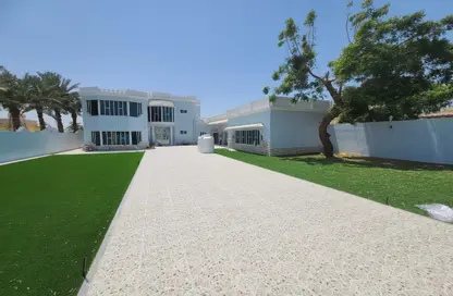 Villa - 4 Bedrooms - 5 Bathrooms for rent in Al Mataf - Ras Al Khaimah