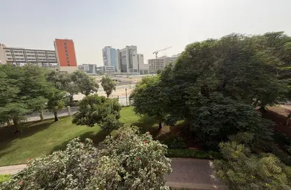 شقة - 2 غرف نوم - 3 حمامات للايجار في شكسبير 3 - سيرك شكسبير - مدينة السيارات - دبي