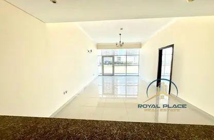 شقة - غرفة نوم - 2 حمامات للايجار في برج الواحة - مدينة دبي الرياضية - دبي