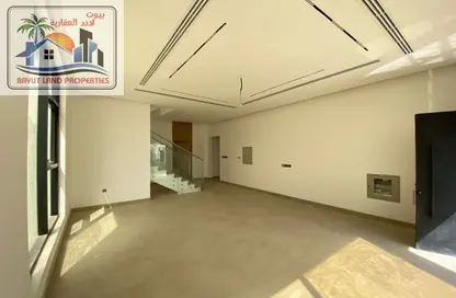 Villa - 4 Bedrooms - 6 Bathrooms for rent in Hoshi 1 - Hoshi - Al Badie - Sharjah