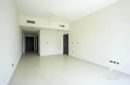 Empty Room image for: Apartment - 1 Bedroom - 2 Bathrooms for sale in Bahwan Tower Downtown - Downtown Dubai - Dubai, Image 1