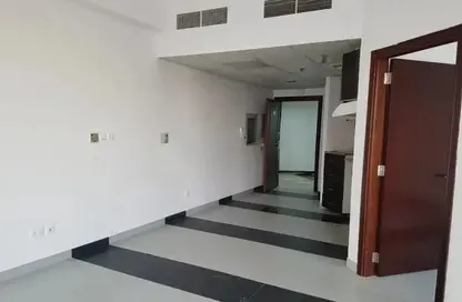 Apartment - 1 Bedroom - 2 Bathrooms for sale in Silicon Heights - Dubai Silicon Oasis - Dubai