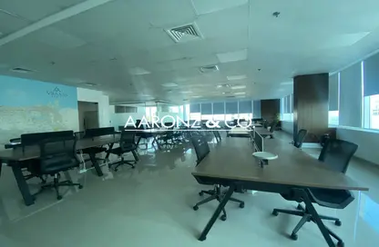 مكتب - استوديو - 2 حمامات للايجار في كابيتال جولدن تاور - الخليج التجاري - دبي مكتب - استوديو - 2 حمامات للايجار في كابيتال جولدن تاور - الخليج التجاري - دبي