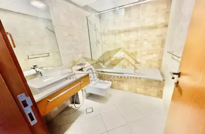 Apartment - 2 Bedrooms - 3 Bathrooms for rent in Jumeirah Garden City - Al Satwa - Dubai