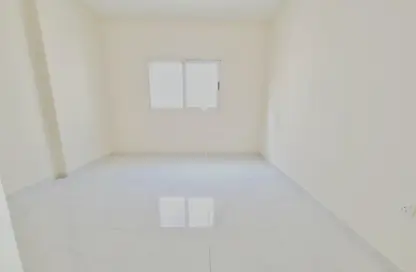 Apartment - Studio - 1 Bathroom for rent in The Square 2 - Muwaileh Commercial - Sharjah