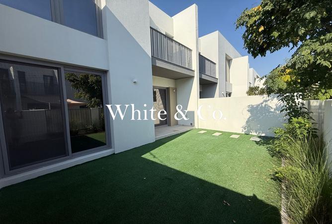 Opposite Park&amp;Pool | Landscaped| 4cheques