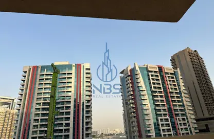 شقة - 2 غرف نوم - 3 حمامات للايجار في مساكن النخبة رقم 5 - مساكن النخبة الرياضية - مدينة دبي الرياضية - دبي