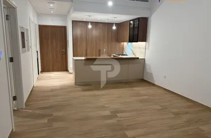 Apartment - 1 Bedroom - 2 Bathrooms for sale in Hamilton House - Jumeirah Village Circle - Dubai