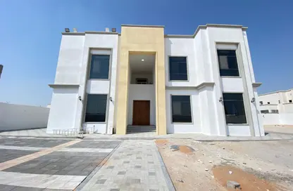 Apartment - 2 Bedrooms - 2 Bathrooms for rent in Shakhbout City - Abu Dhabi