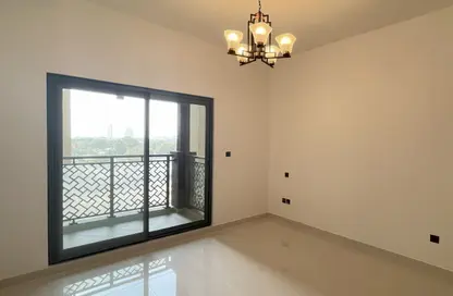 شقة - غرفة نوم - 2 حمامات للايجار في جداف فيوز - الجداف - دبي