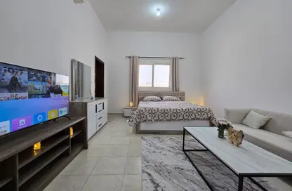 Apartment - Studio - 1 Bathroom for rent in Shakhbout City - Abu Dhabi