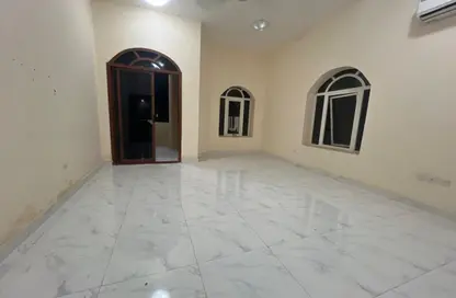 شقة - 5 غرف نوم - 5 حمامات للايجار في 3 المويهات - المويهات - عجمان شقة - 5 غرف نوم - 5 حمامات للايجار في 3 المويهات - المويهات - عجمان