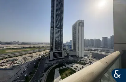 شقة - غرفة نوم - 1 حمام للايجار في داماك تاورز من باراماونت - الخليج التجاري - دبي