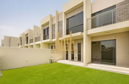 Townhouse - 3 Bedrooms - 5 Bathrooms for sale in Aurum Villas - Odora - Damac Hills 2 - Dubai