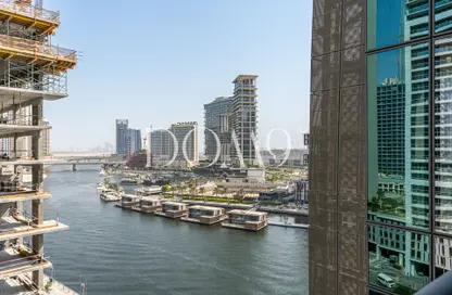 شقة - غرفة نوم - 2 حمامات للايجار في A برج جاي ون - جاي ون - الخليج التجاري - دبي