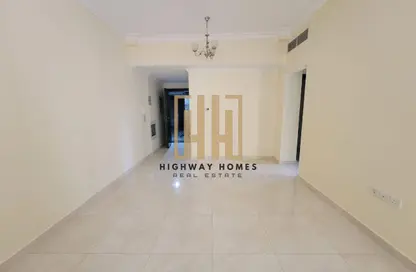 Apartment - 1 Bedroom - 2 Bathrooms for rent in Muwaileh 29 Building - Muwaileh - Sharjah
