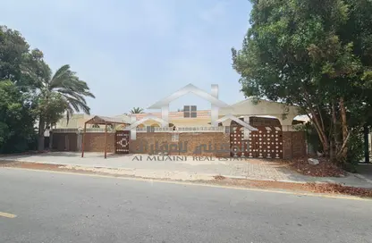 Villa - 4 Bedrooms - 4 Bathrooms for sale in Gate Tower 1 - Musheiref - Ajman