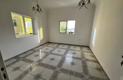 شقة - 2 غرف نوم - 2 حمامات للايجار في الجبيل - القاسمية - الشارقة