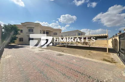 Villa - 5 Bedrooms - 6 Bathrooms for rent in Al Khawaneej 1 - Al Khawaneej - Dubai