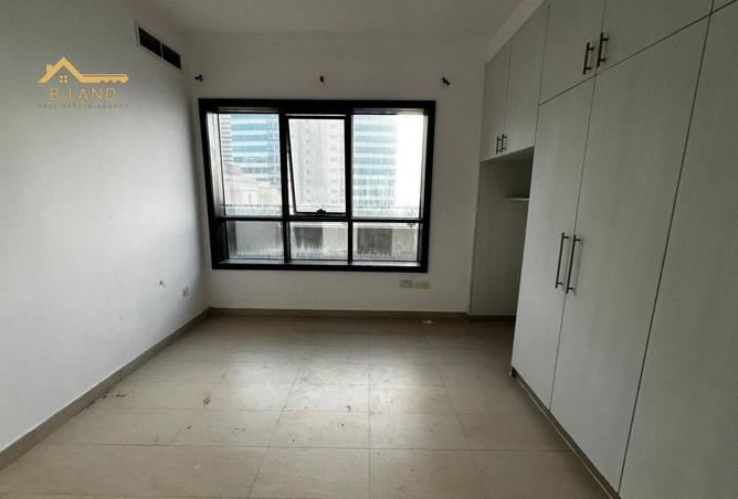 15571900 - Property Image 3