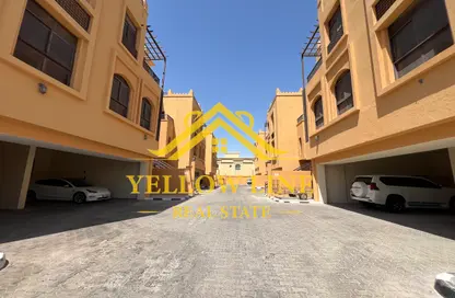 Apartment - 4 Bedrooms - 5 Bathrooms for rent in Shakhbout City - Abu Dhabi