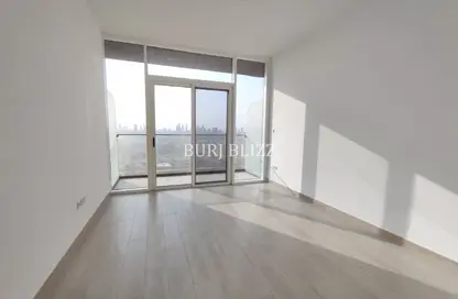 Apartment - Studio - 1 Bathroom for rent in Bloom Towers C - Bloom Towers - Jumeirah Village Circle - Dubai